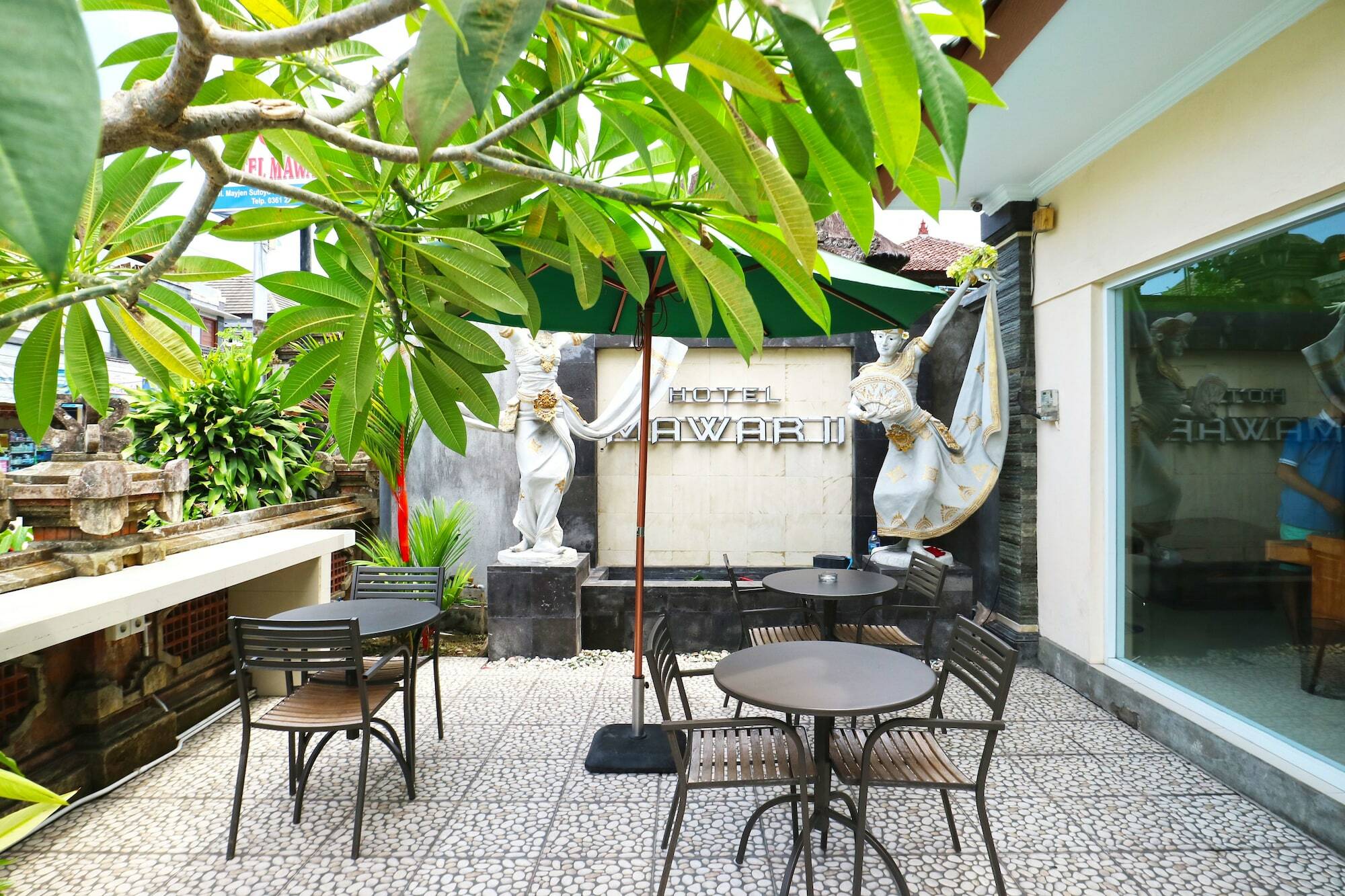 Hotel Mawar 2 Denpasa Buitenkant foto